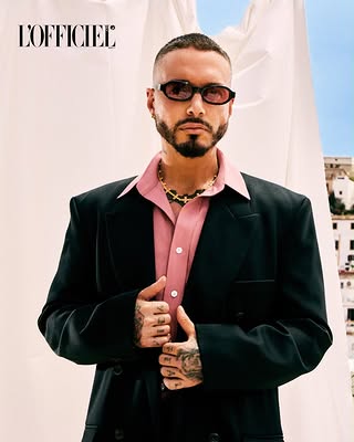 @jbalvin wearing @willychavarria for the cover of @lofficielibiza 

Styling @ilaria_norsa 
Photography @marcellojuniordino